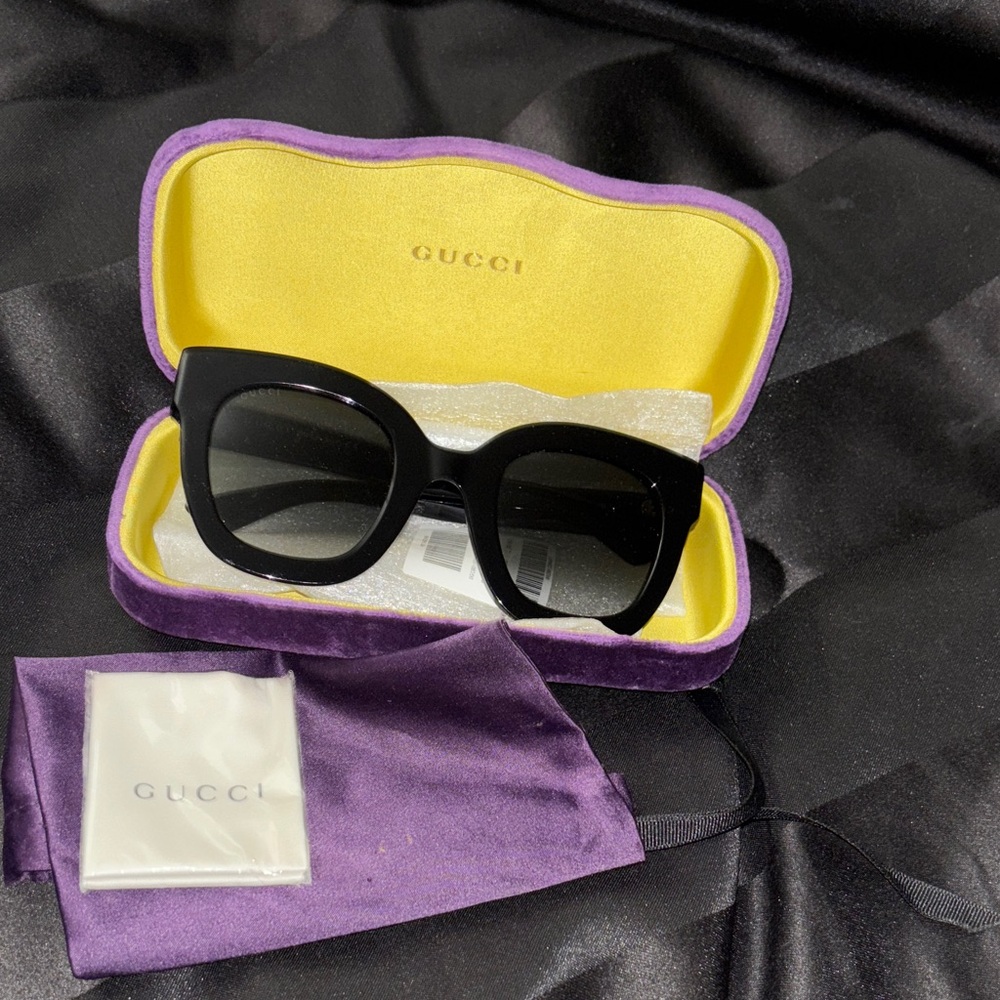 Authentic Gucci Black Sunglasses with Purple and Yellow Case
